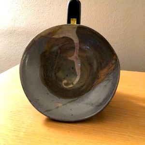 Glazed pottery bowl